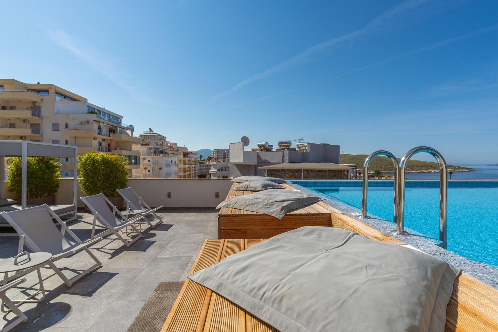 סרנדה Glow Boutique Hotel & Suites מראה חיצוני תמונה