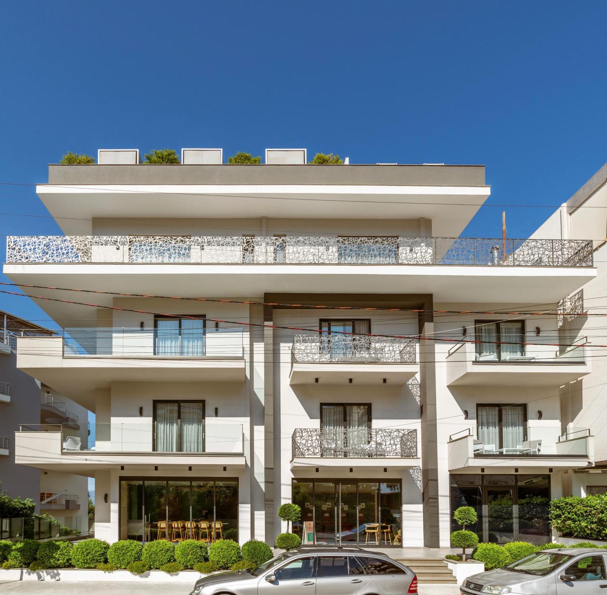סרנדה Glow Boutique Hotel & Suites מראה חיצוני תמונה